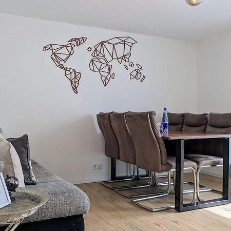 Moderne Gemuetliche Ferienwohnung In FDH Екстериор снимка