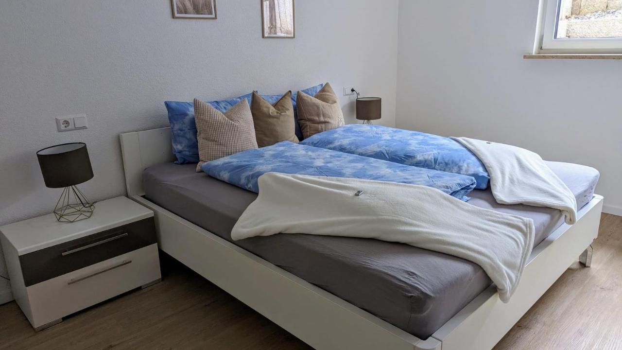 Moderne Gemuetliche Ferienwohnung In FDH Екстериор снимка